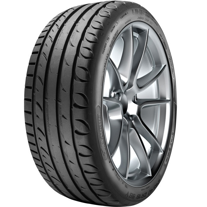 Taurus 215/60R17 96H UHP Ultra High Performance (Yaz) (2025)